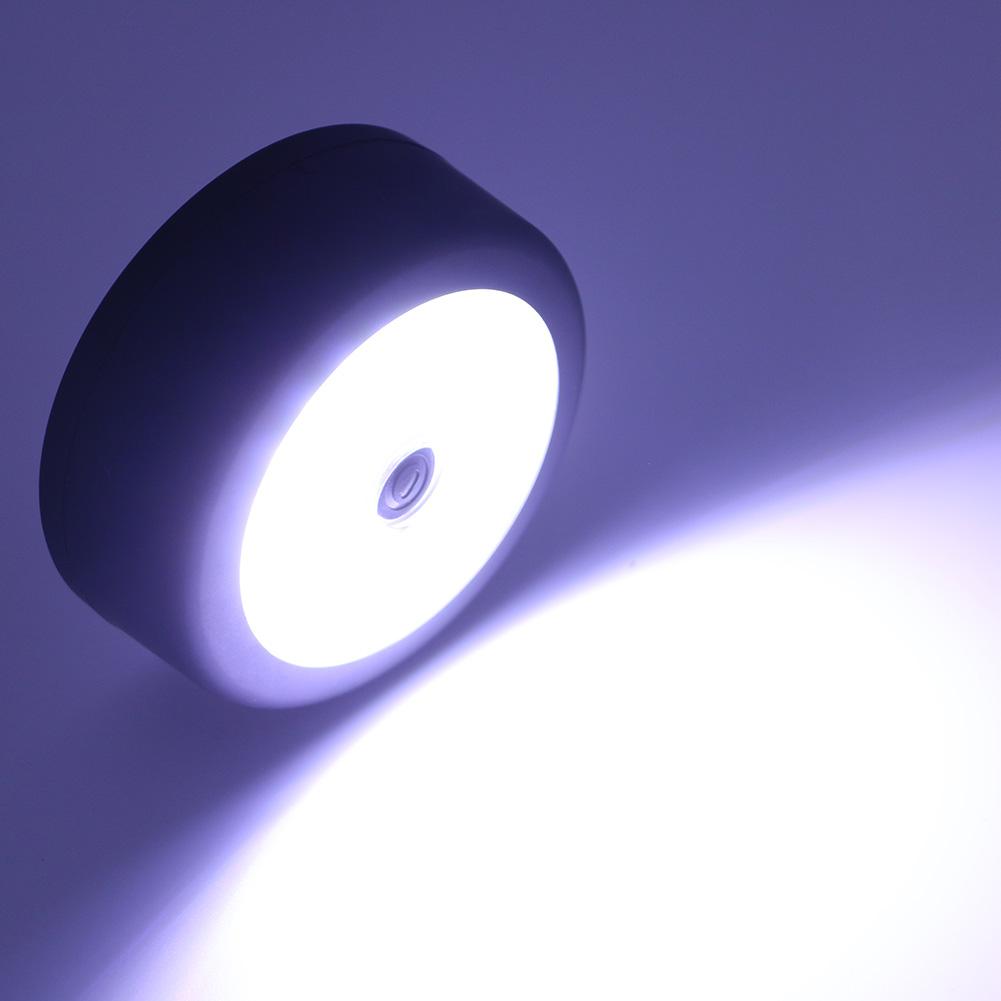 Mini Pocket Portable Bright LED Lightweight Emergencies Outages Magnet Hanging Lamp