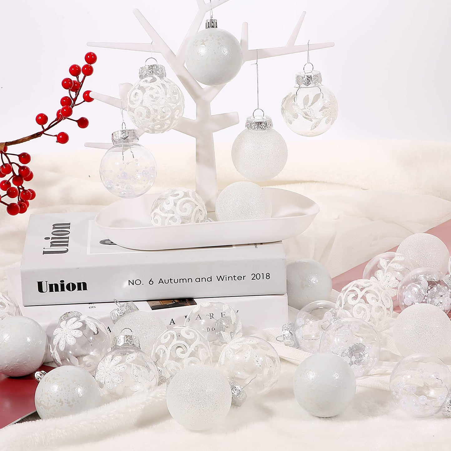 SUPREME XMAS Clear Christmas Ornaments 60mm 30ct Shatterproof White