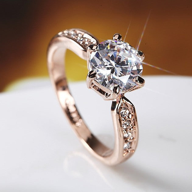 Elegant and luxurious wedding ring, women's Korean version of the living mouth ring