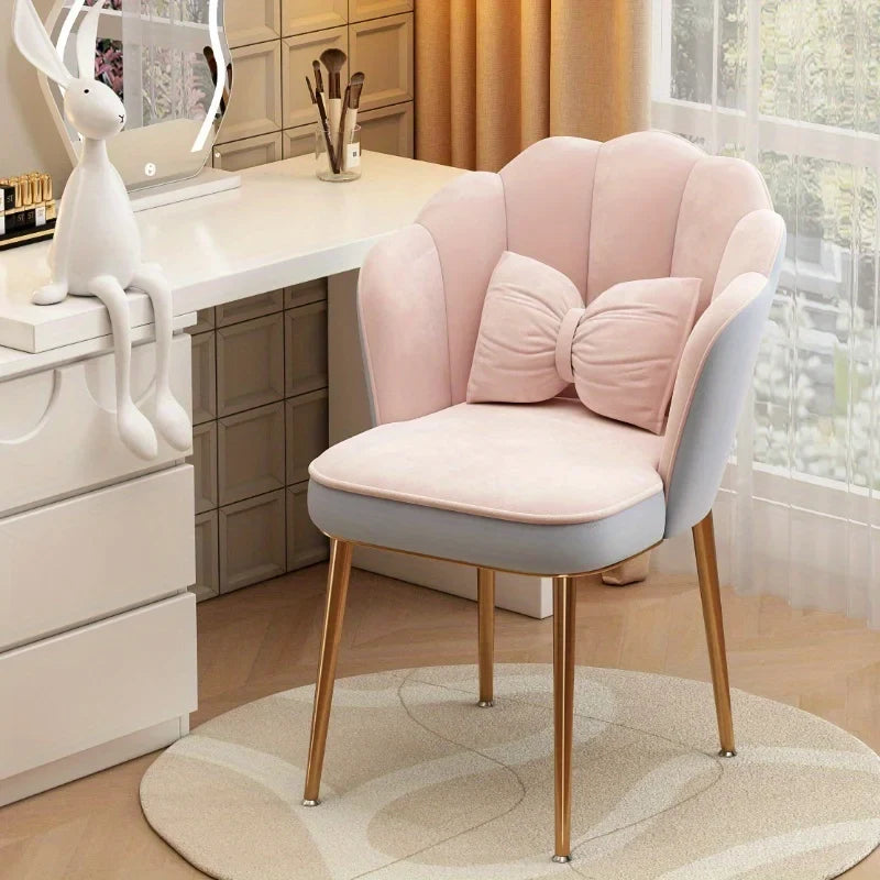 1pc Makeup chair with Petal Shaped Backrest, Casual Chair for Bedroom Study Room Living Room & Dormitory