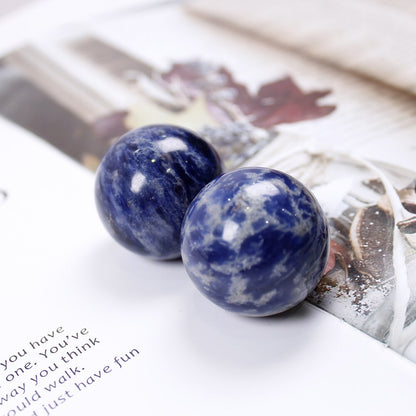 Natural crystal ball polished crystal crafts Blue-vein stone sodalite Wish ball ornament