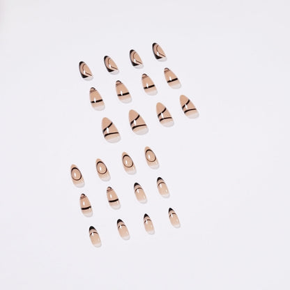 Nordic Style Wearing A Simple Nail Patch Line Manicure Patch French Manicure Press On Nails