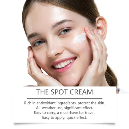 Skin Care Cream Improves Dullness, Moisturizes And Brightens Skin Care, Moisturizes And Lightens Skin
