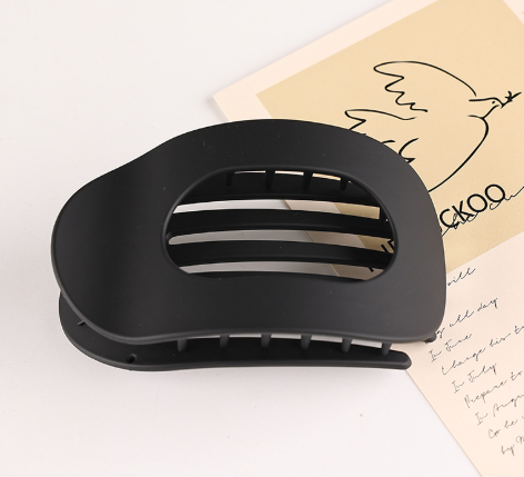 Banana clip vertical clip hair clip female back of head ponytail half tied hair twisted clip