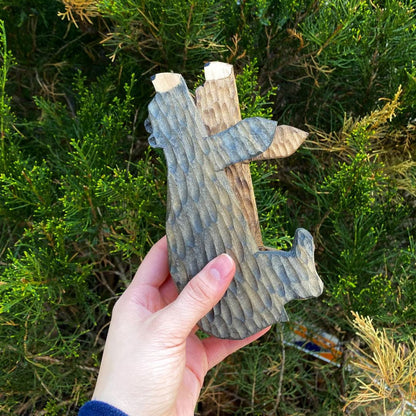 Interesting animal brown bear room door top wooden decoration home creative door frame decoration ornaments