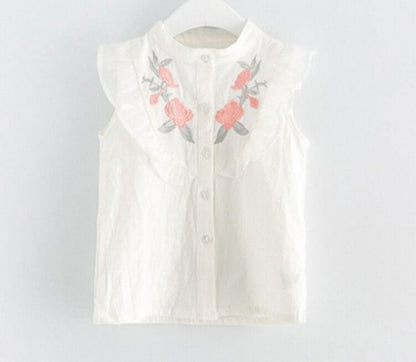 INS Children's Clothing Girls Embroidered Flowers Ruffled Lace Sleeveless Shirt Two-Color Shorts Set