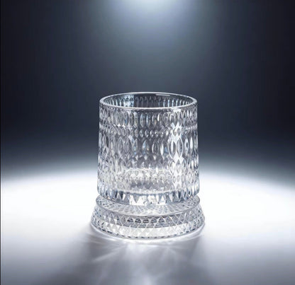 CrystalTwirl Rotating Drink Glass