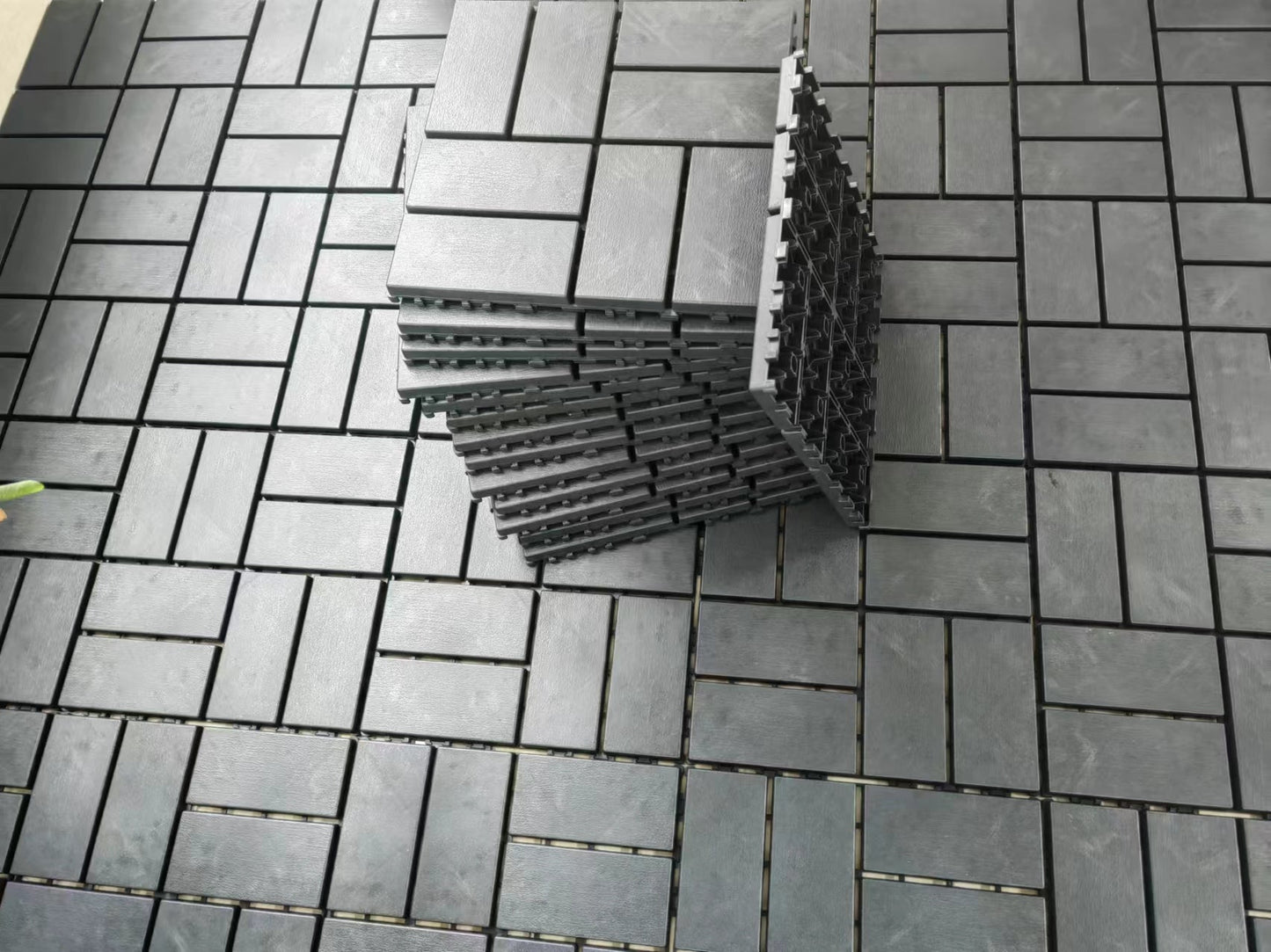 Plastic interlocking deck tiles, 36 pieces, 12 inch x 12 inch waterproof terrace tiles, with strong drainage design in grey