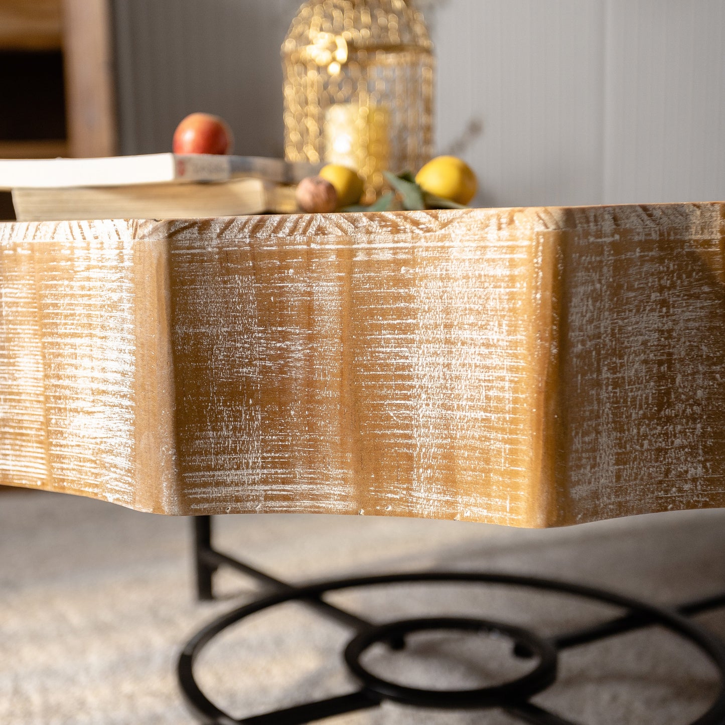 31.5 "Vintage Patchwork Lace Shape Coffee Table Cedar Coffee Table Set (Set of 2)