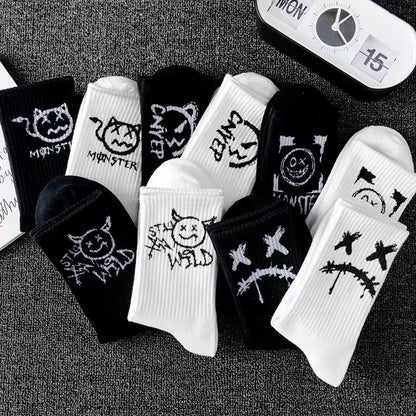 Mens Mid-calf Sports Black And White Socks