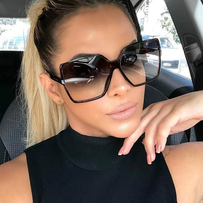 Higody Fashion Women Oversize Sunglasses Gradient Plastic Brand Designer Female Sun Glasses UV400 lentes