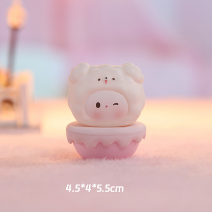 Comes with fragrance and a wobbly figurine gift Office decoration figurine resin tabletop cute little ornament