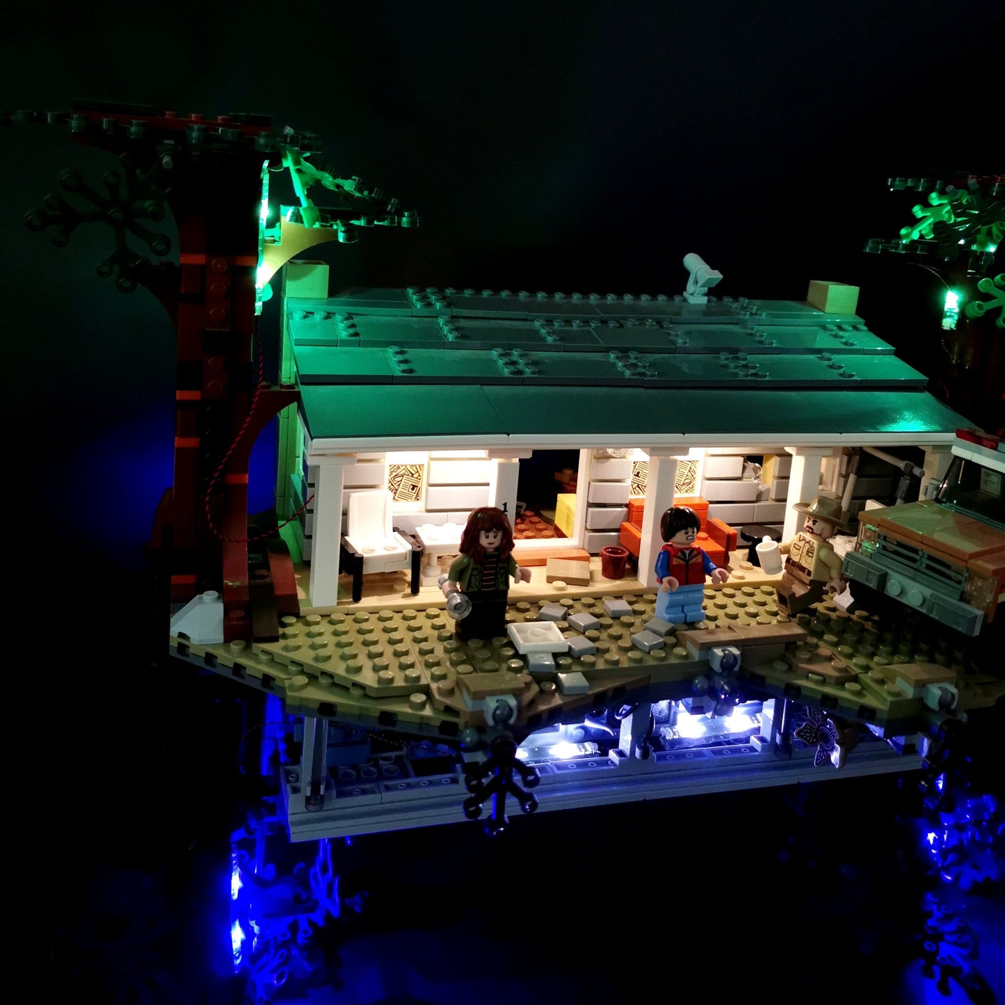 LP building block lighting is compatible with LEGO 75810 Stranger Things: Reversing the World LED lights and building block lighting