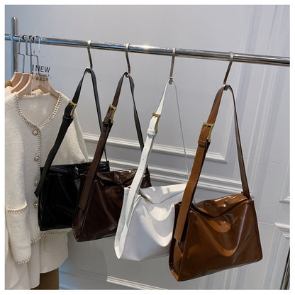 Retro Commuter Crossbody Tote