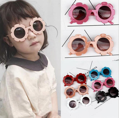 Summer Cute Toys Children Sunflower Sunglasses 6 Colors Frame Sunglasses ANTI-UV Protection Reflective Kids Sunglasses