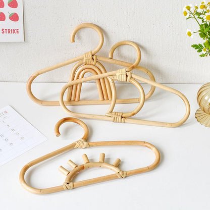 1pcs Handmade Vine Clothes Hanger Indonesian Vine Weaving Moon Sun Rainbow Style Children's Room Photography Room Decoration
