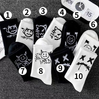 Mens Mid-calf Sports Black And White Socks