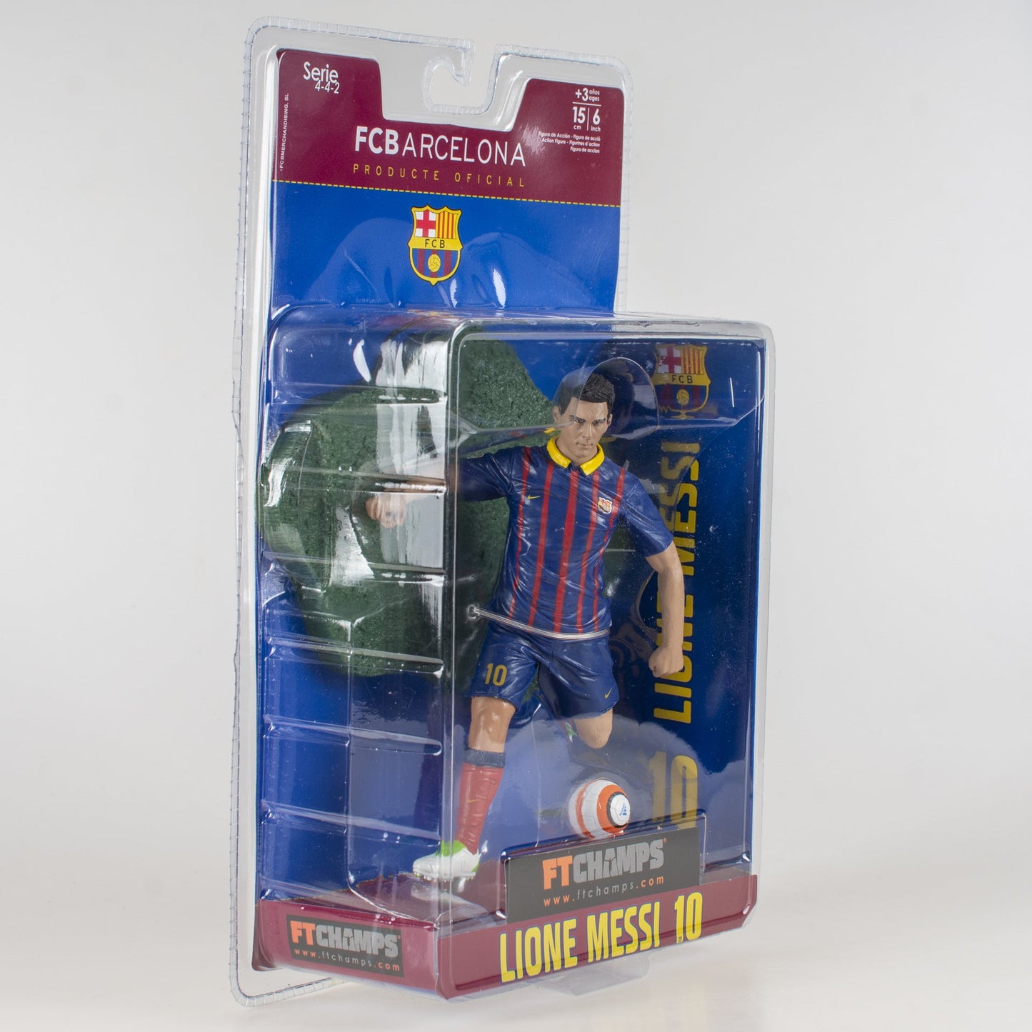 Sports football star Cristiano Ronaldo Lionel Messi Barcelona Real Madrid football fan commemorative figurine