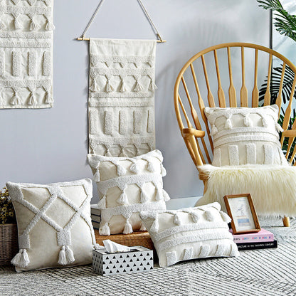 Nordic Tufted Moroccan Throw Pillow
