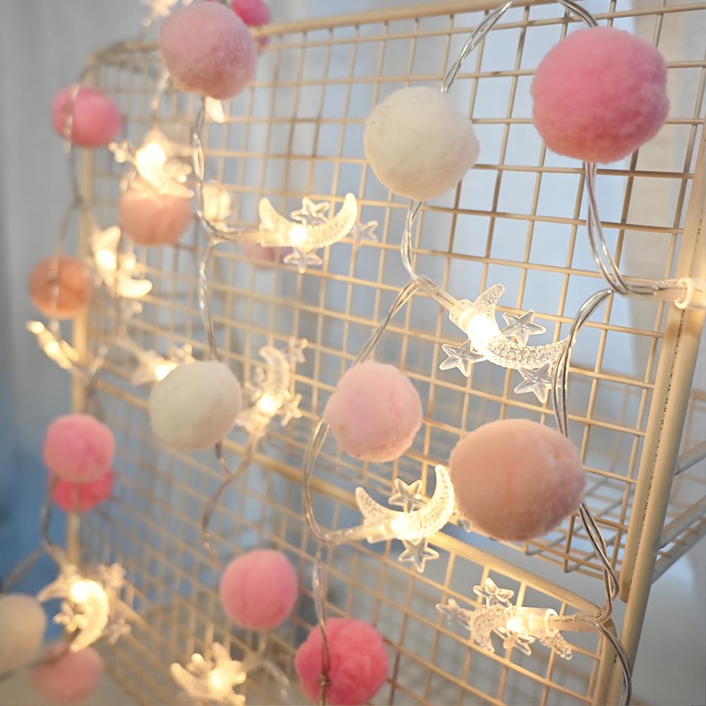 ChiRee Indoor String Lights 6.56ft 20 LED Battery Operated Warm White Pom Poms