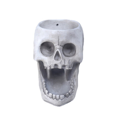 The resin three-dimensional skull feeder base can hang an automatic animal feeder