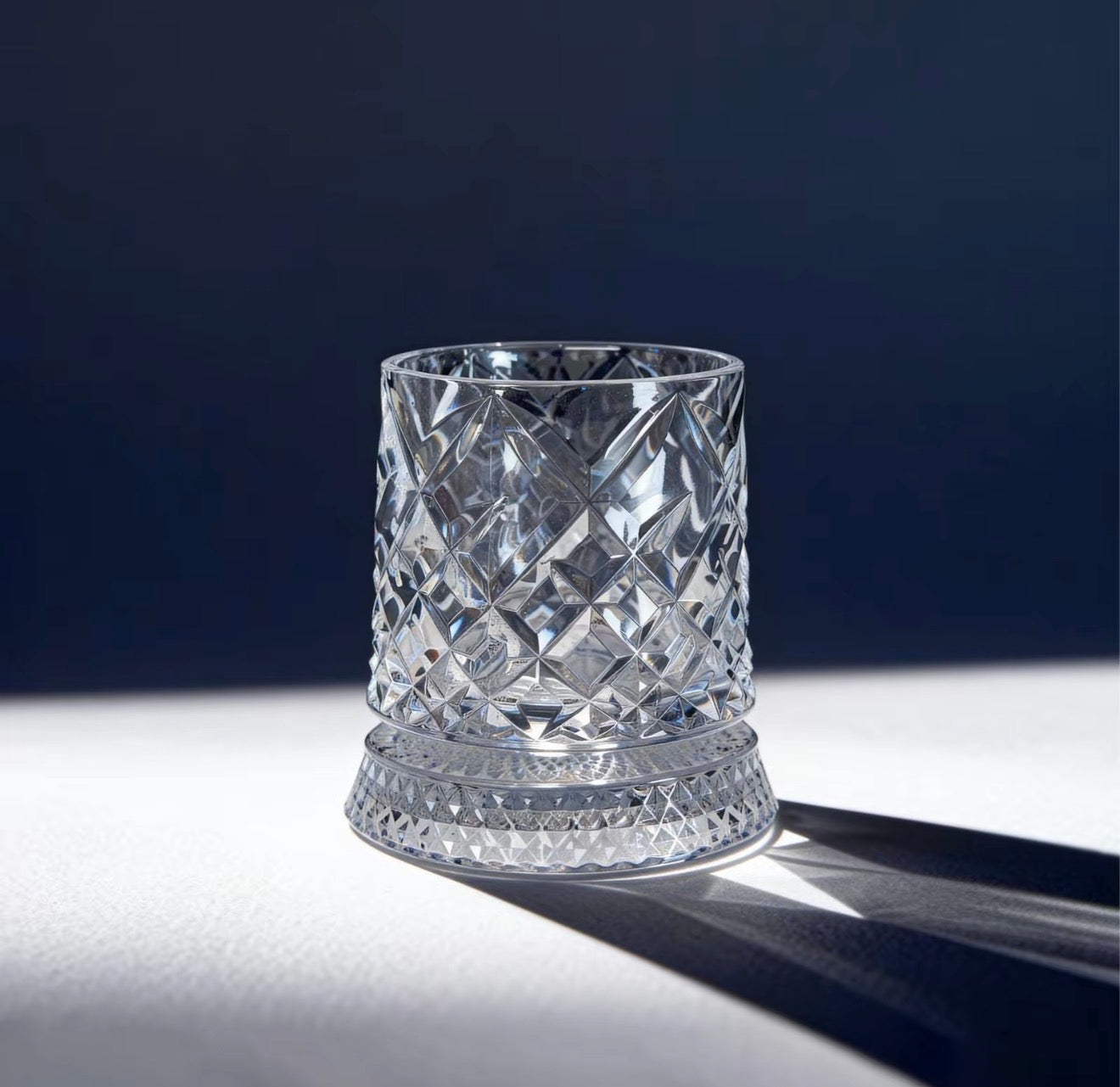 CrystalTwirl Rotating Drink Glass