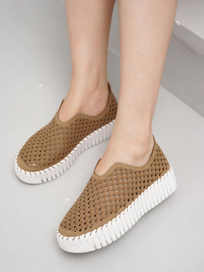 Project Cloud Loafers Lightweight Slip-On Non Slip Sneakers Beige Size 5.5