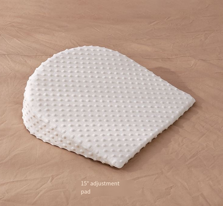 Four season anti milk overflow and choking pillow baby feeding tool baby anti spitting slope pad