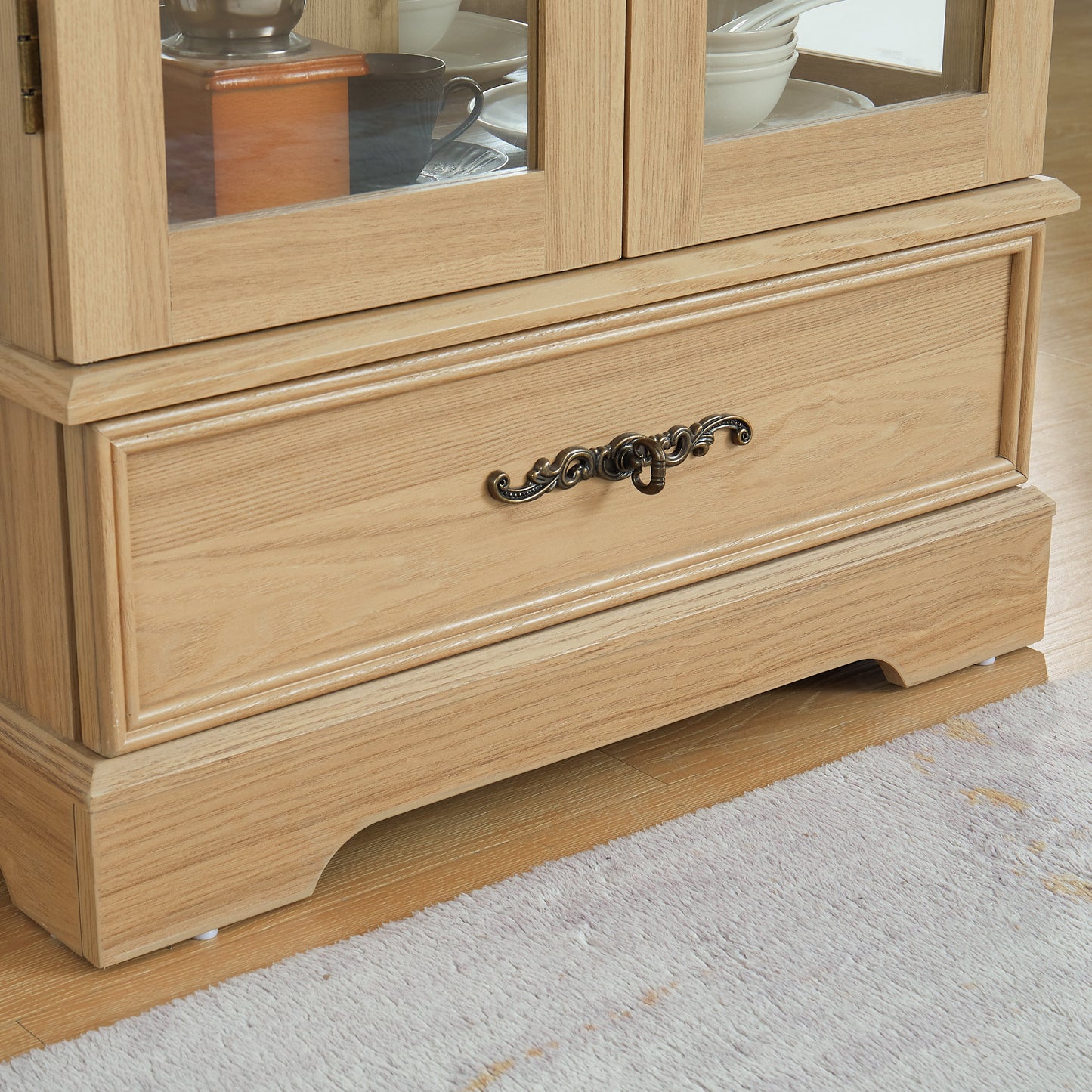 Light colored glass cabinet with adjustable glass frame, including cabinet light bulbs OAK with 2 doors and 1 drawer