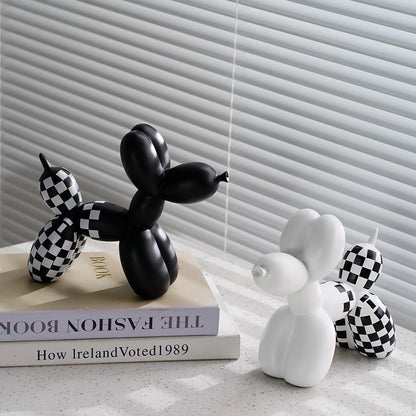 New black and white plaid balloon dog ornaments creative TV cabinet wine cabinet living room porch resin crafts