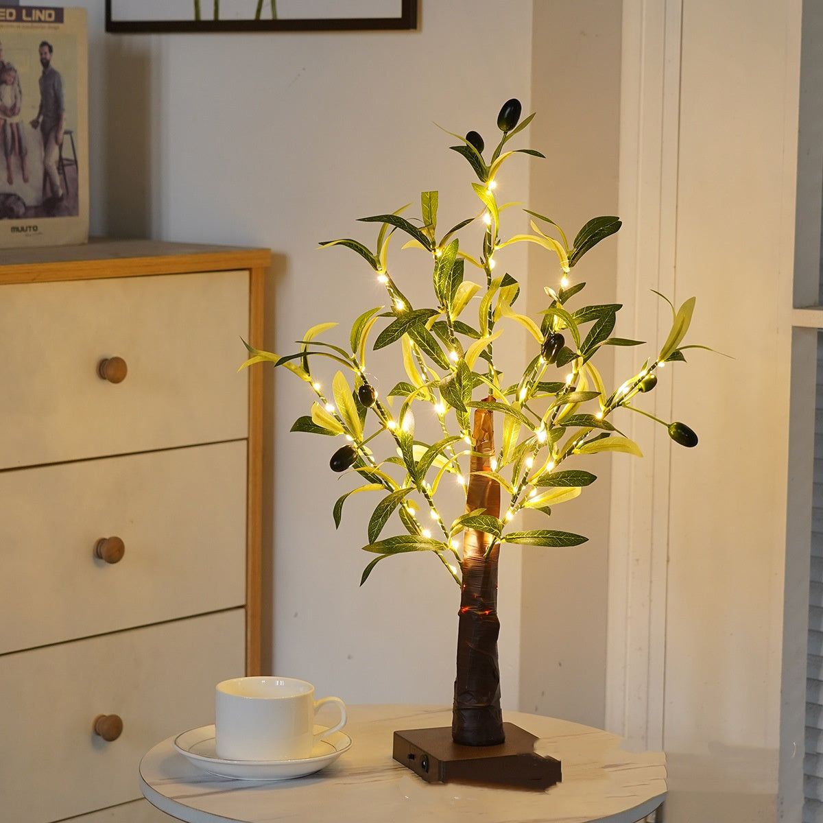 Green Leaf LED Tree Lamp Bedroom Room Decor Table Lamp