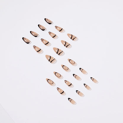 Nordic Style Wearing A Simple Nail Patch Line Manicure Patch French Manicure Press On Nails