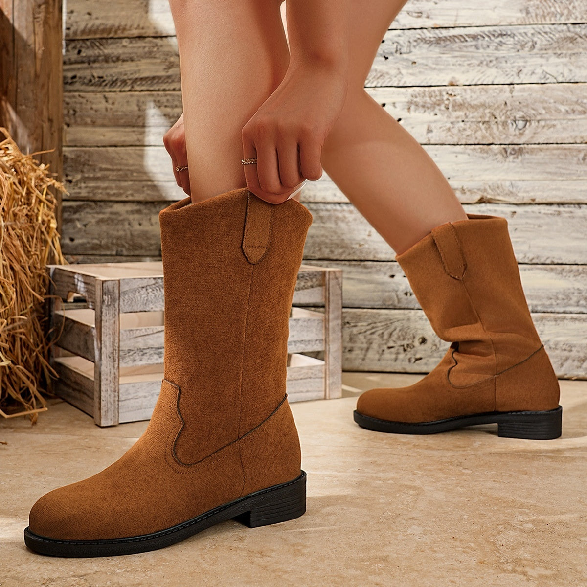 Women's Oversized Thick Heeled Velvet Fashion Boots