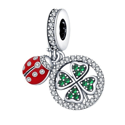 Lucky U-shaped Horseshoe Clover Pendant