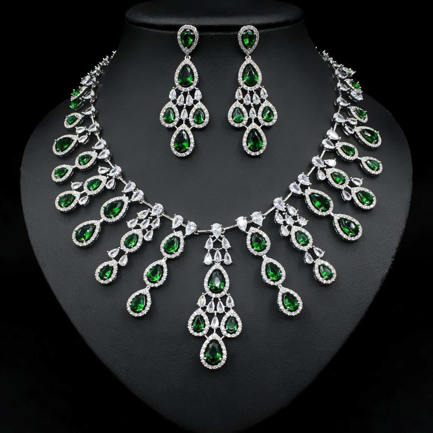 Women's Fashion Water Drop Zircon Necklace Earrings Set