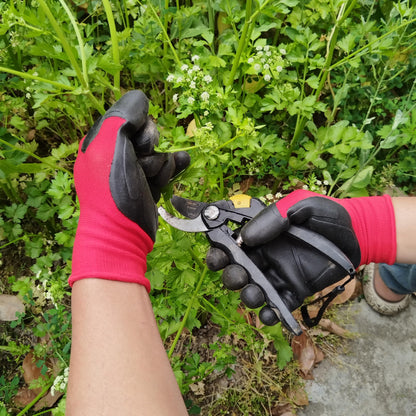 Meow Garden Thorn Proof Garden Gloves 2 Pairs Heavy Duty TPE Coated Green Red