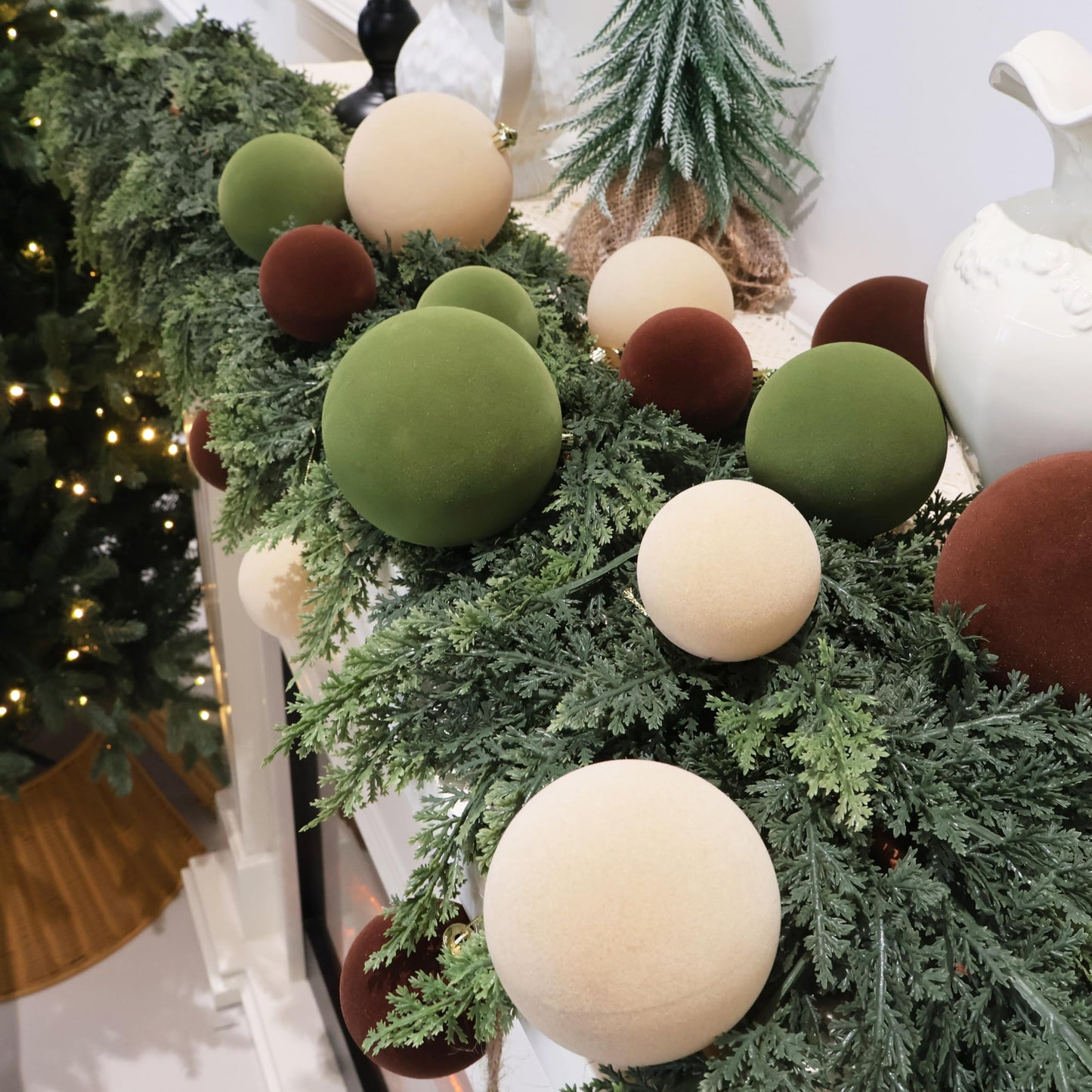 Senjie 30pcs Velvet Christmas Balls Ornaments 2.36in Brown Green Khaki