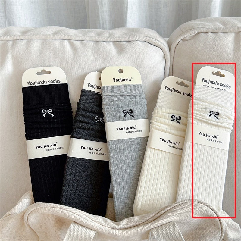 Solid Color Bow Embroidery Mid-calf Length Loose Socks