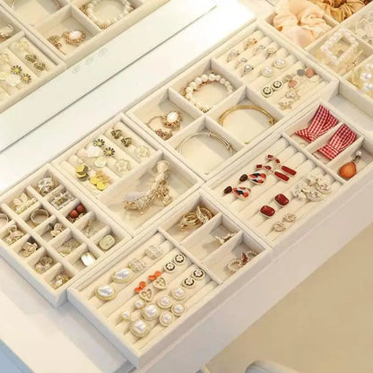 Plush jewelry storage box jewelry box rings earrings bracelets necklaces storage display shelf