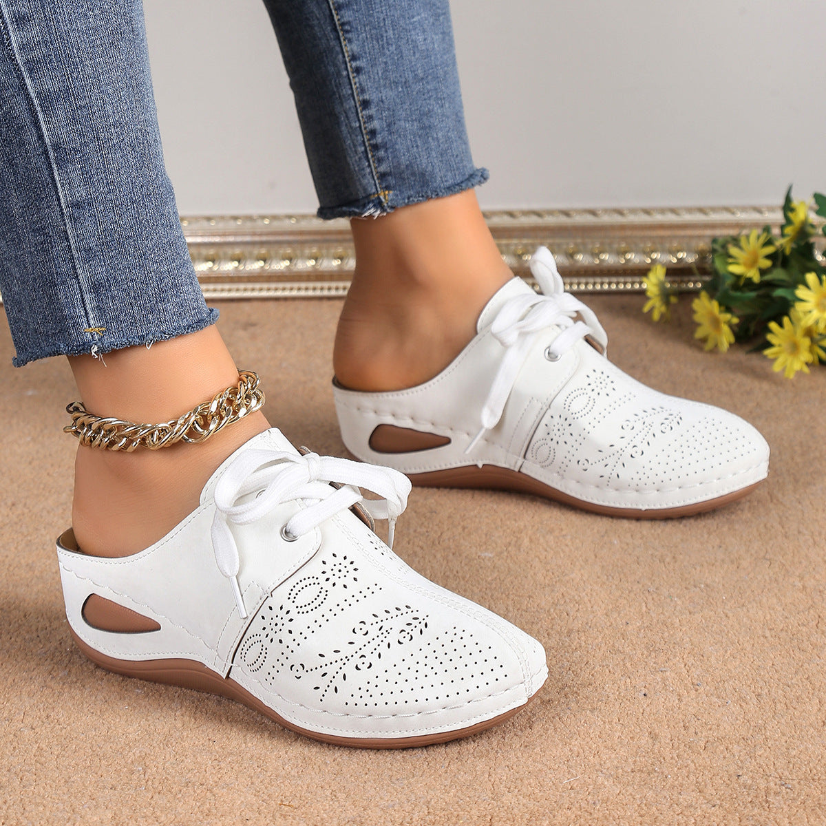 Women's Hollow Out Wedge Slippers