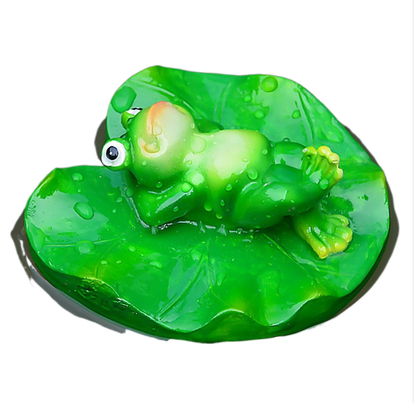 Floating Frog and Fish Pond Scenery Water Surface Decoration Water Fountain Resin