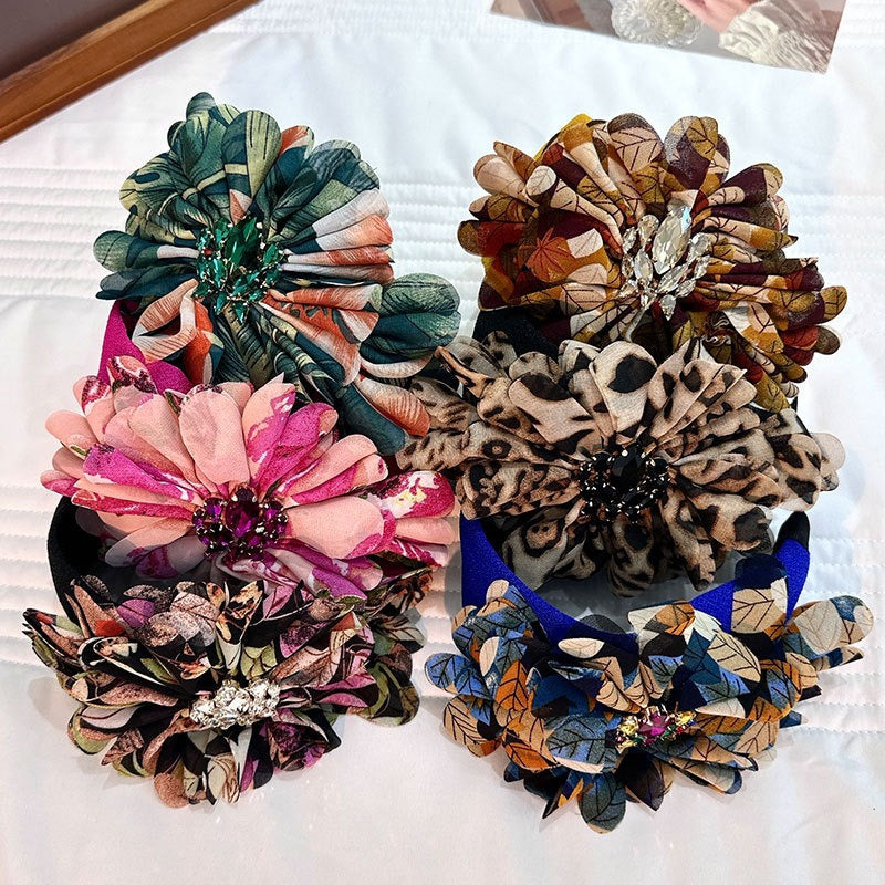 Handmade diamond inlaid fabric flower with teeth and anti slip exaggerated headband for women