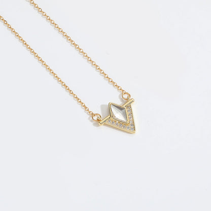 Roman retro flag design pendant necklace for women's collarbone chain