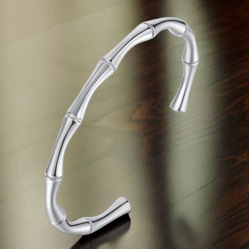 Stainless steel titanium steel bracelet for women non fading electroplated buckle jewelry for women