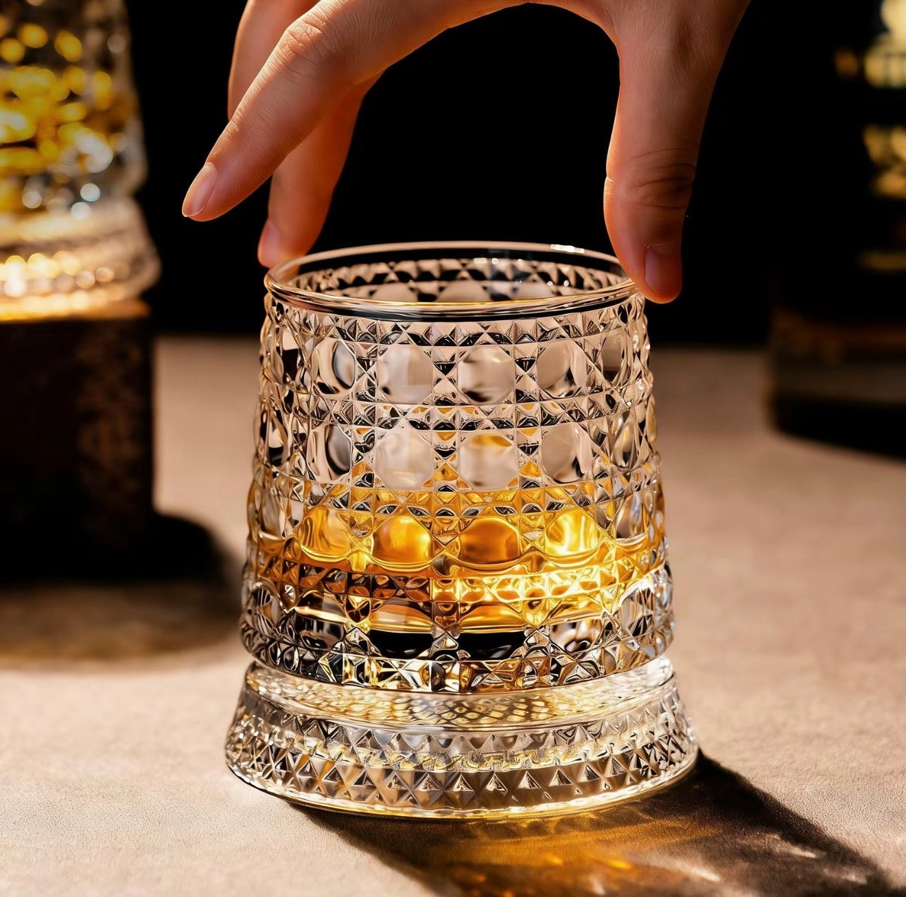 CrystalTwirl Rotating Drink Glass