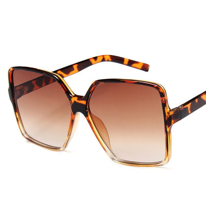 Higody Fashion Women Oversize Sunglasses Gradient Plastic Brand Designer Female Sun Glasses UV400 lentes