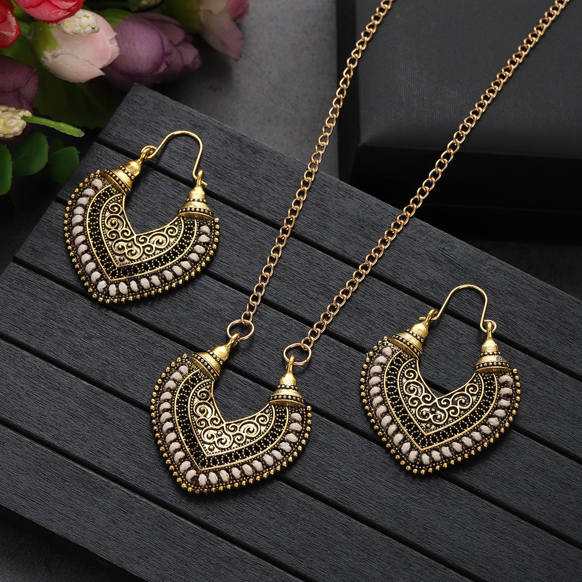 Colored Rope Earrings Necklace Set
