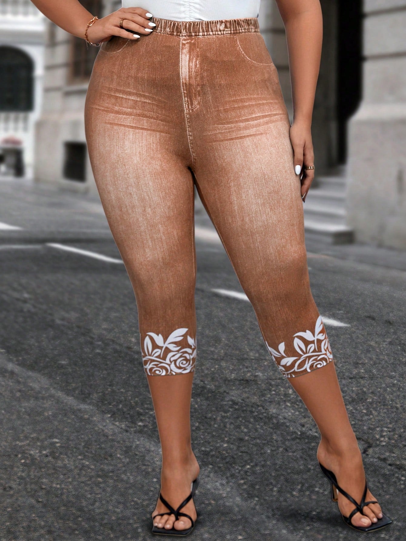 Plus Size Women's Tight Printed Pants