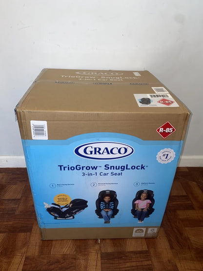 Graco TrioGrow SnugLock 3-in-1 Convertible Car Seat, Warren, Black