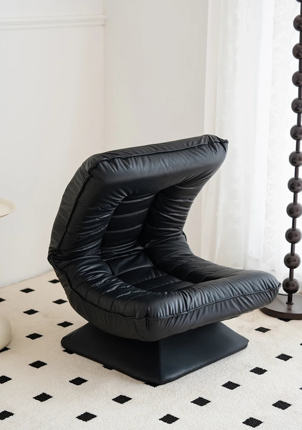 Rotating Lounge Chair for Adults And Children - 360-Degree Swivel Seating - Cushioned Banana Chair